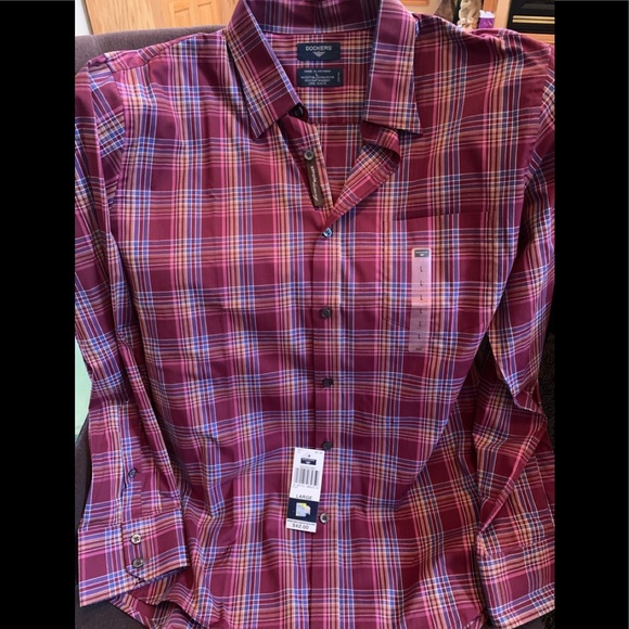 Dockers men’s LS shirt.  NWT size Large - Picture 1 of 1